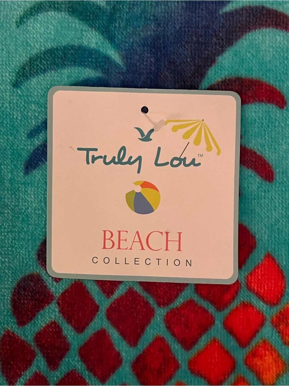 Colorful Tropical Pineapple Beach Towel 🍍 🌈